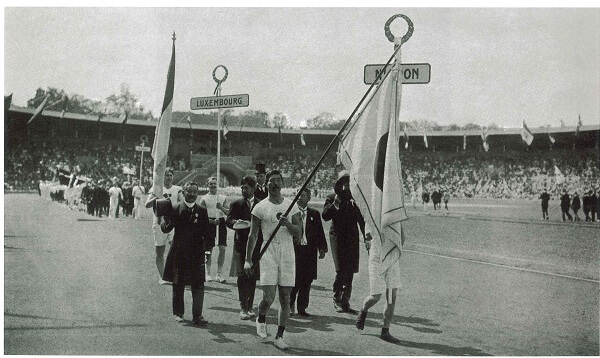 嘉納治五郎師範ストックホルムオリンピック開会式1912年_菊正宗ネットショップブログ